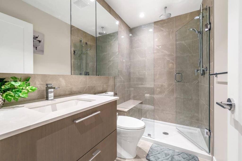 Modern Comfort At Ubc: 1Br Condo Near Campus Βανκούβερ Εξωτερικό φωτογραφία