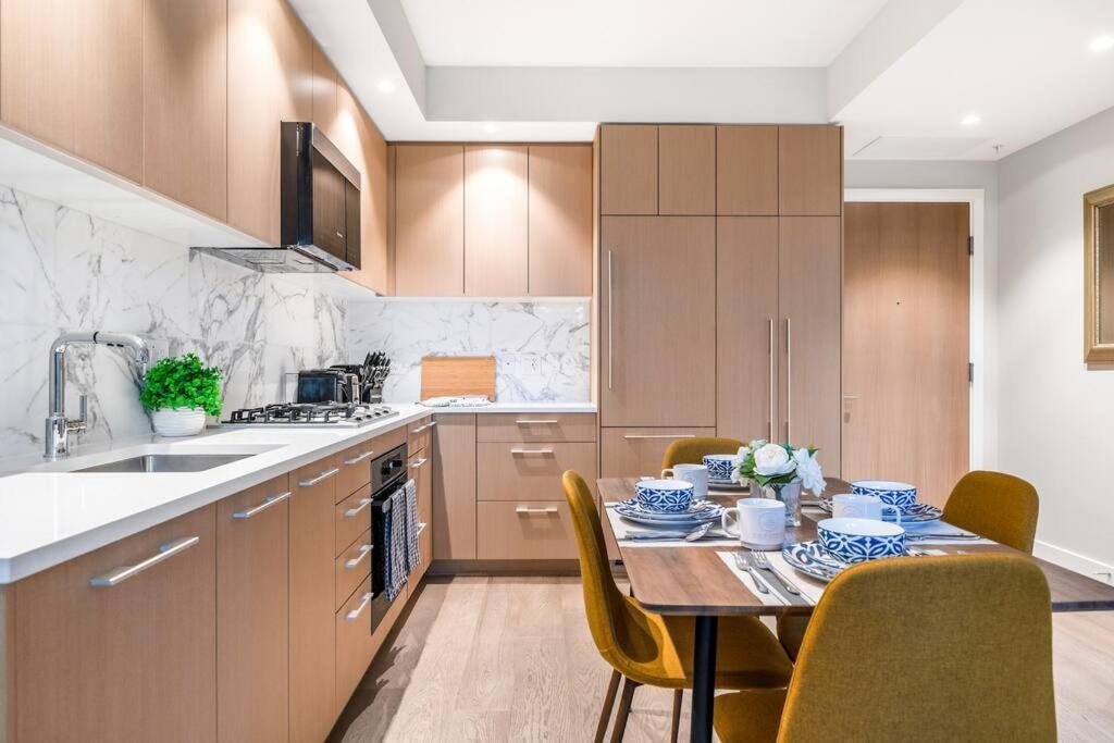 Modern Comfort At Ubc: 1Br Condo Near Campus Βανκούβερ Εξωτερικό φωτογραφία