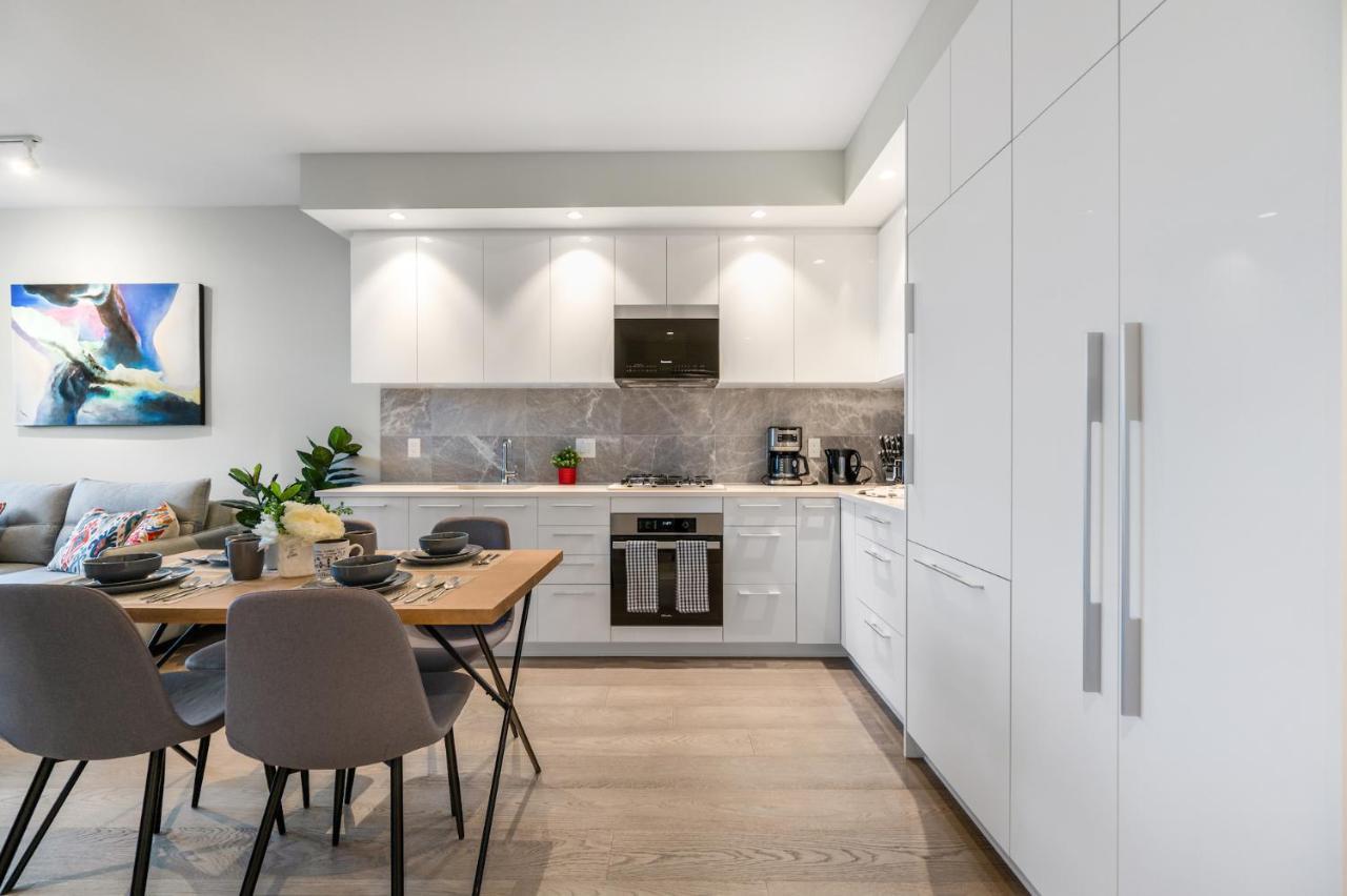 Modern Comfort At Ubc: 1Br Condo Near Campus Βανκούβερ Εξωτερικό φωτογραφία